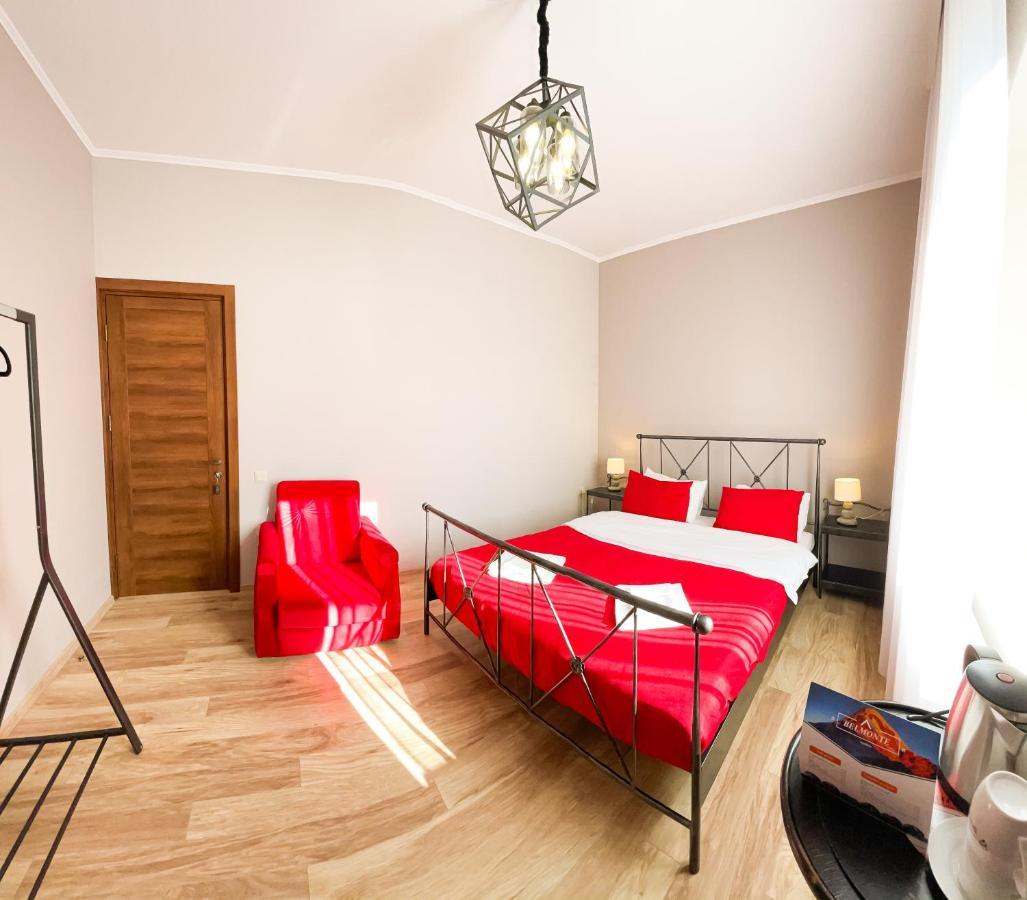 Belmonte Kazbegi Hotell Exteriör bild