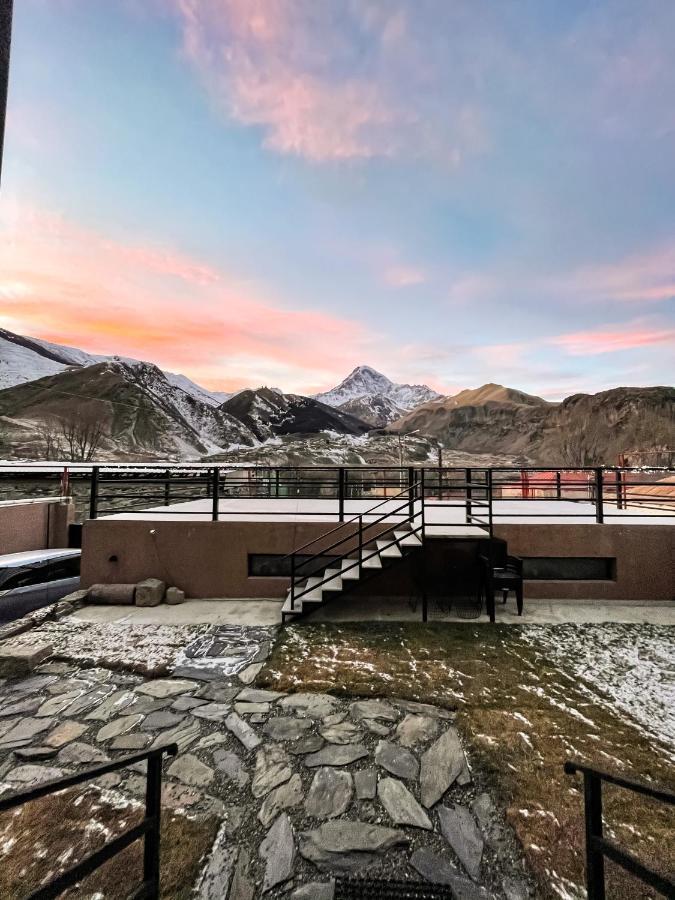 Belmonte Kazbegi Hotell Exteriör bild
