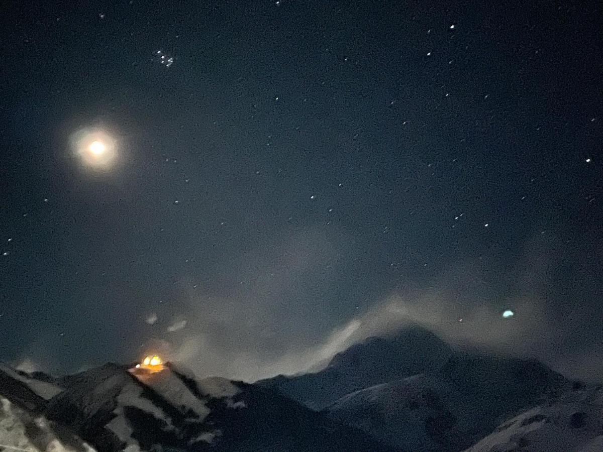 Belmonte Kazbegi Hotell Exteriör bild